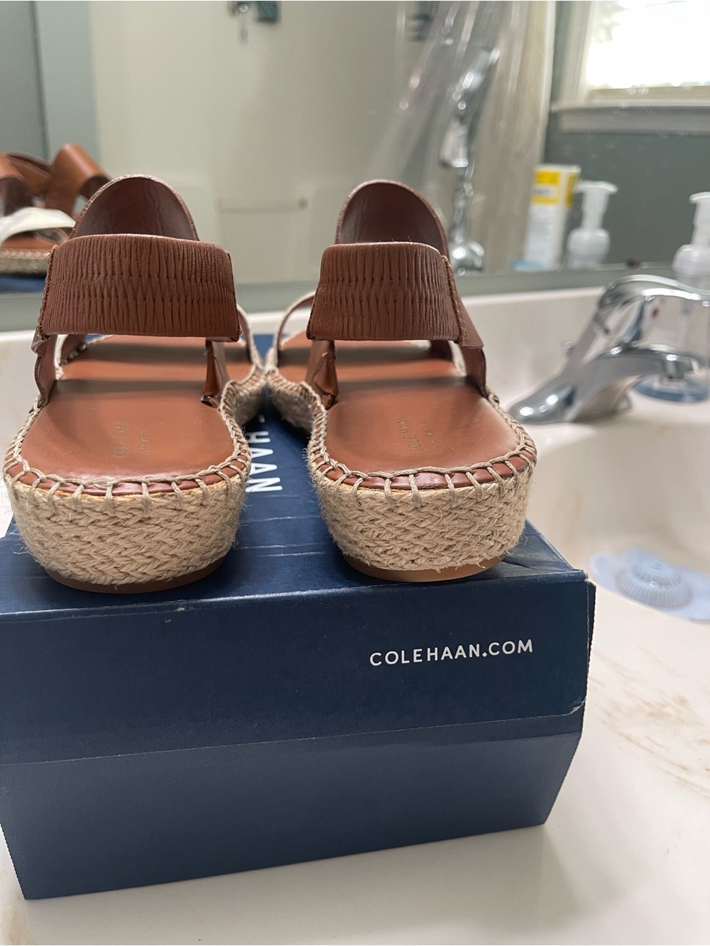 Cole Haan Cloudfeel Pecan and Cream Snakeskin Leather Espadrille Sandals ~Size 7 - Picture 6 of 8